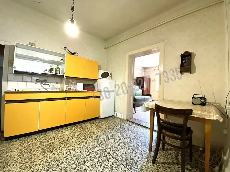 eladó családi ház, Makád