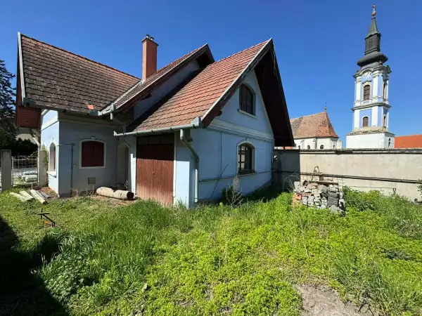 Eladó családi ház, Ráckeve 2 szoba 160 m² 74.9 M Ft