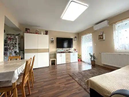 Eladó ikerház, Szigetcsép 2 szoba 56 m² 44.5 M Ft