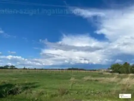 Eladó telek, Szigetcsép 699 m² 17.5 M Ft