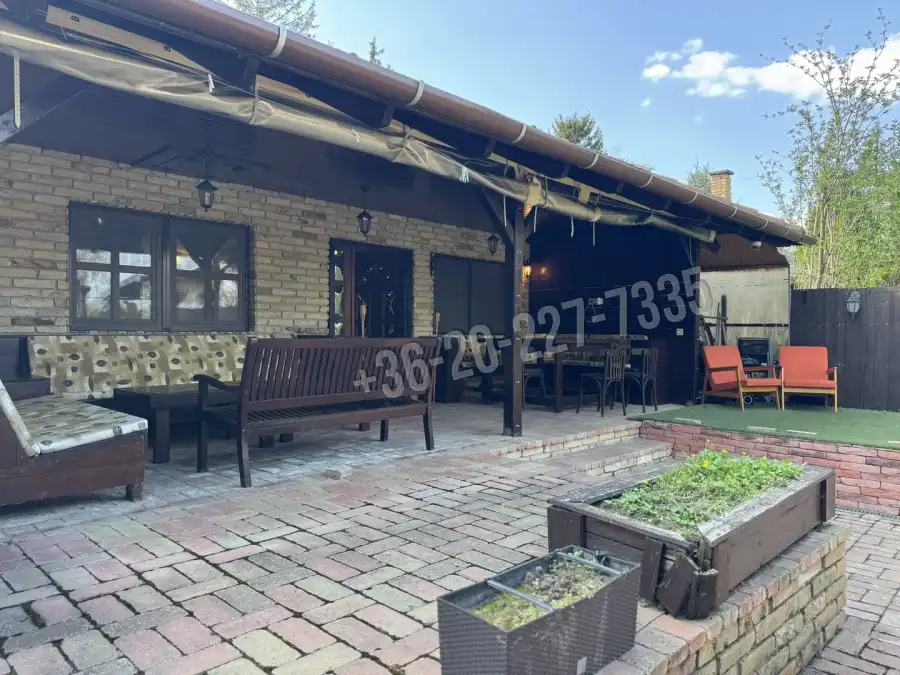 eladó újszerű nyaraló, Ráckeve